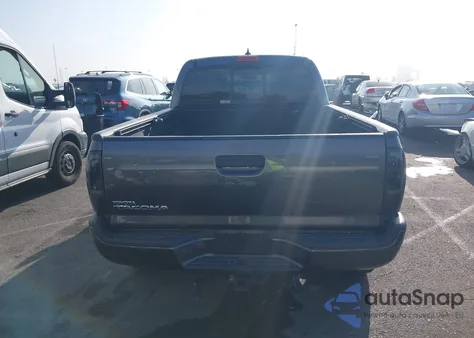 2015 Toyota Tacoma Base V6 from USA, damaged, VIN 3TMMU4FNXFM073611